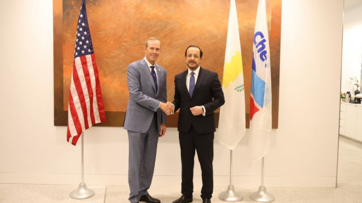 Στα κεντρικά γραφεία της Chevron ο Χριστοδουλίδης: Εθνική προτεραιότητα η αξιοποίηση του κοιτάσματος «Αφροδίτη»