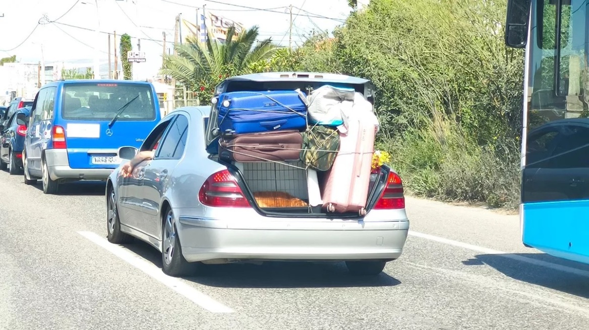 Ελλάς το μεγαλείο σου: Μια εικόνα, χίλιες πασχαλινές λέξεις!