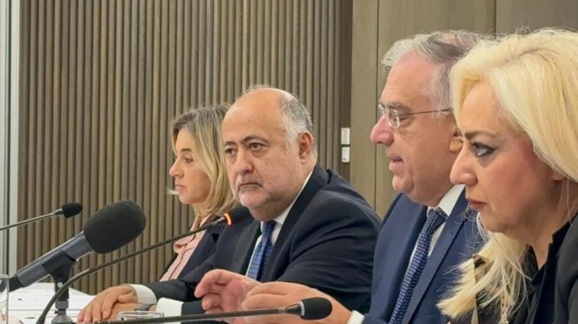 Δημήτρης Τσιόδρας: Συζήτηση στρογγυλής τράπεζας για την προστασία του καταναλωτή - Νέα ανεξάρτητη αρχή θα λειτουργήσει σε έξι μήνες