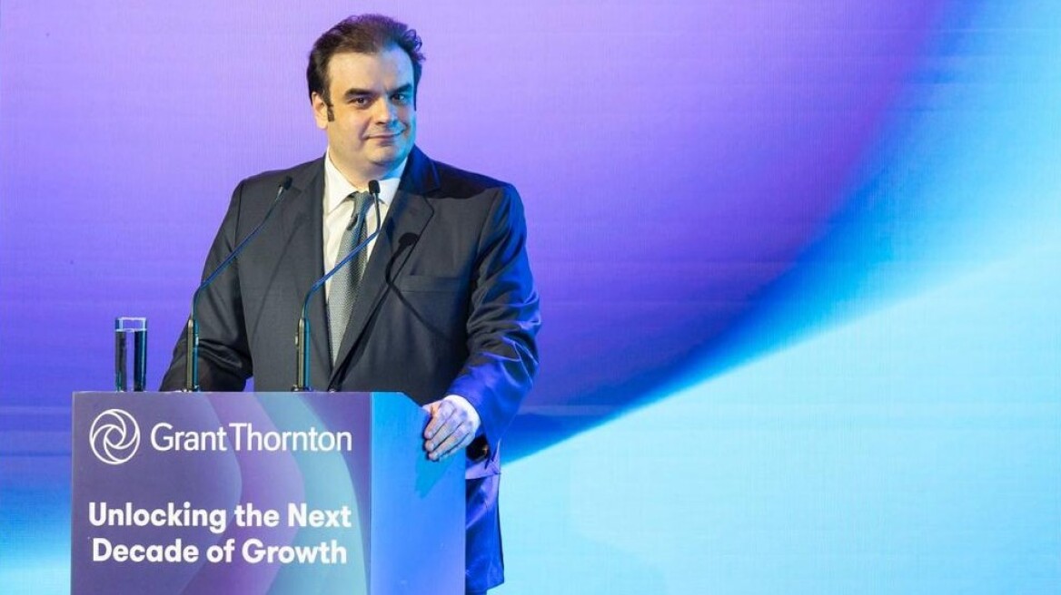 Πιερρακάκης: Στην Ελλάδα δημιουργούνται συνθήκες για ισχυρές επιχειρήσεις και συγχωνεύσεις που αυξάνουν την παραγωγικότητα