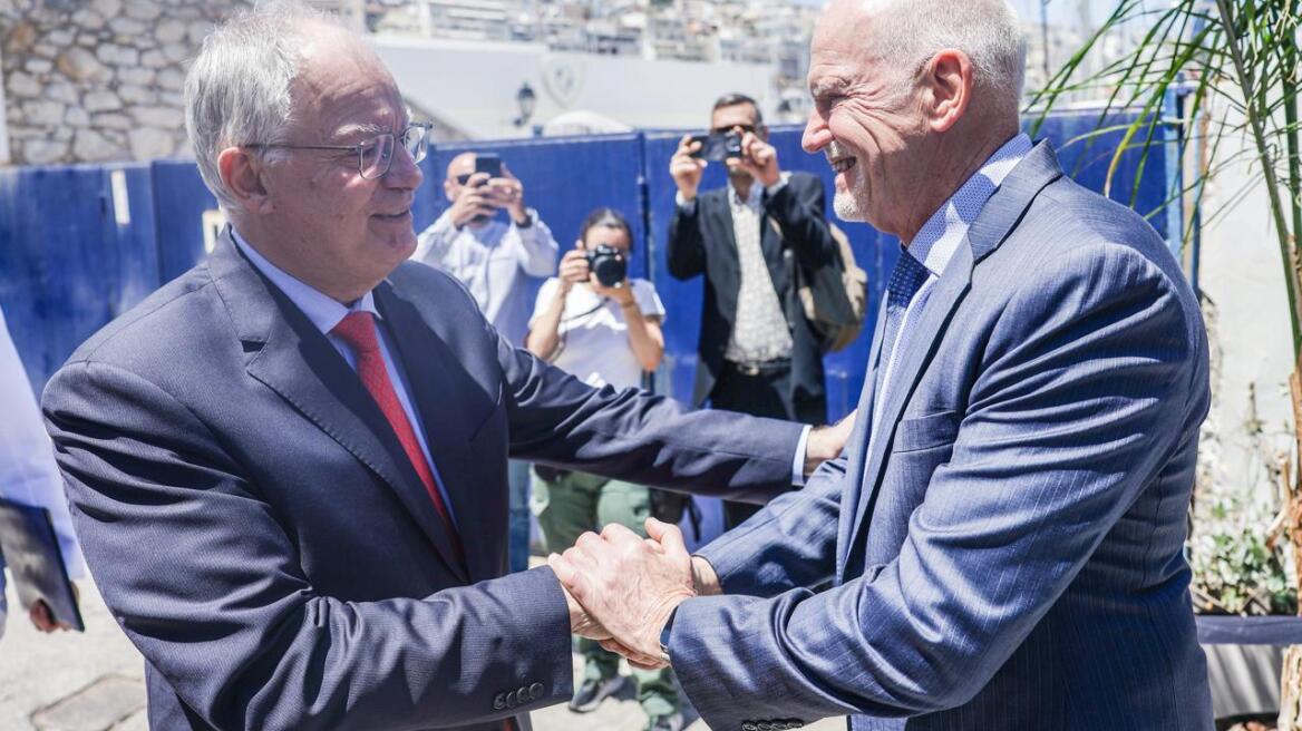 Συνάντηση Τασούλα - Παπανδρέου στο περιθώριο του «9oυ Circle the Med Forum»