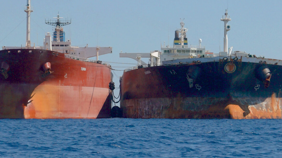 Η Κίνα αυξάνει τις αγορές ρωσικού πετρελαίου μετά το «φρένο» της Ινδίας λόγω των δασμών Τραμπ