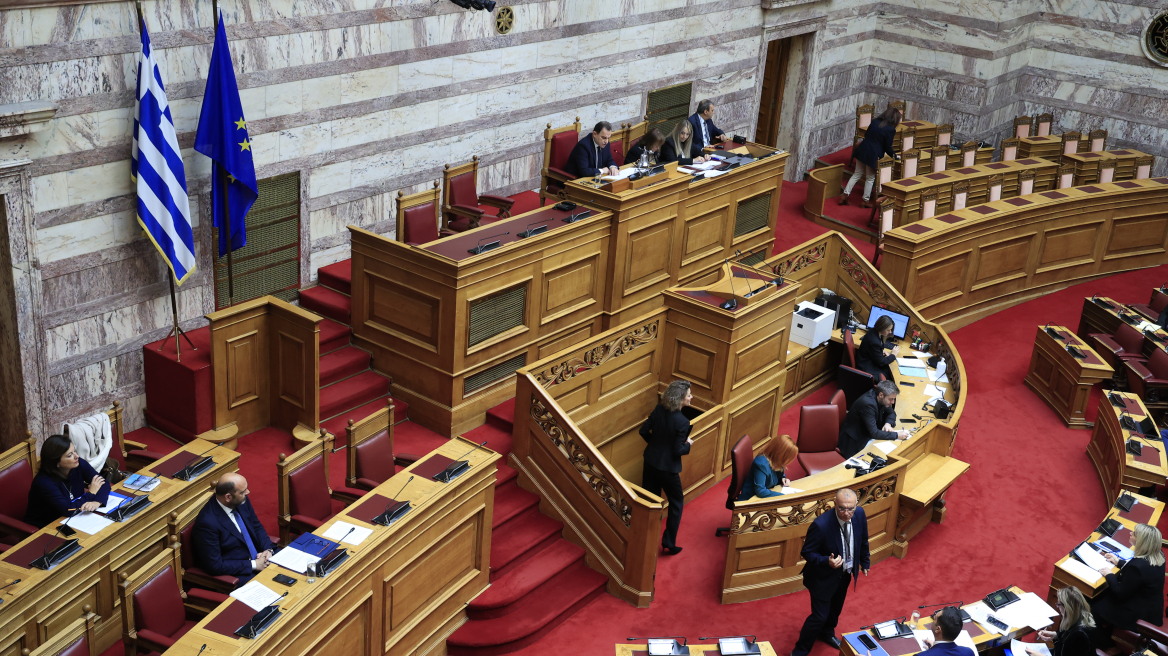  Ανακοινώθηκε στη Βουλή η διαγραφή του Αντώνη Σαμαρά από την ΚΟ της ΝΔ 