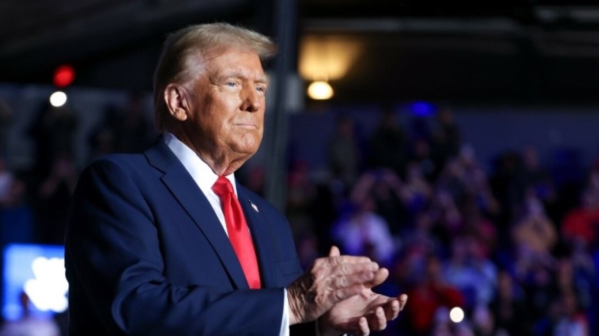 Τριγμοί στις αγορές μετά τις ανακοινώσεις Τραμπ για δασμούς σε Κίνα, Καναδά και Μεξικό