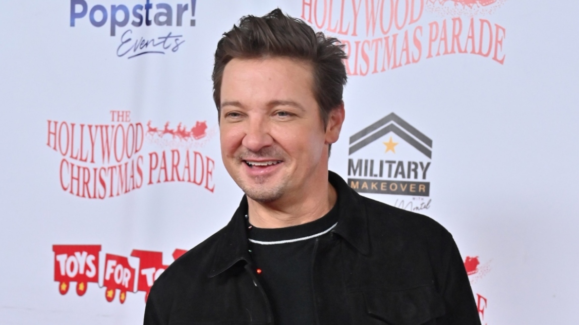 Τζέρεμι Ρένερ: Αποκάλυψε ότι γράφει βιβλίο για το σοβαρό ατύχημα που είχε 