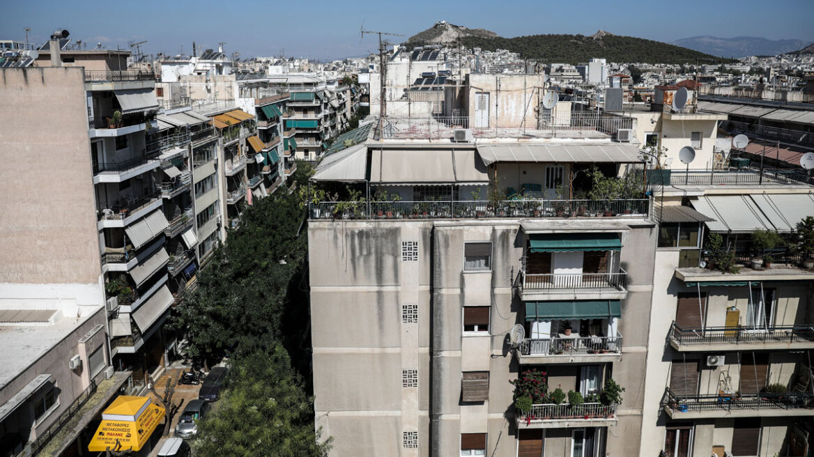 Πλειστηριασμοί: Με διαμερίσματα, πάρκινγκ, αποθήκες και οικόπεδα σε χαμηλές τιμές εκκίνησης το πρώτο «σφυρί» του 2025