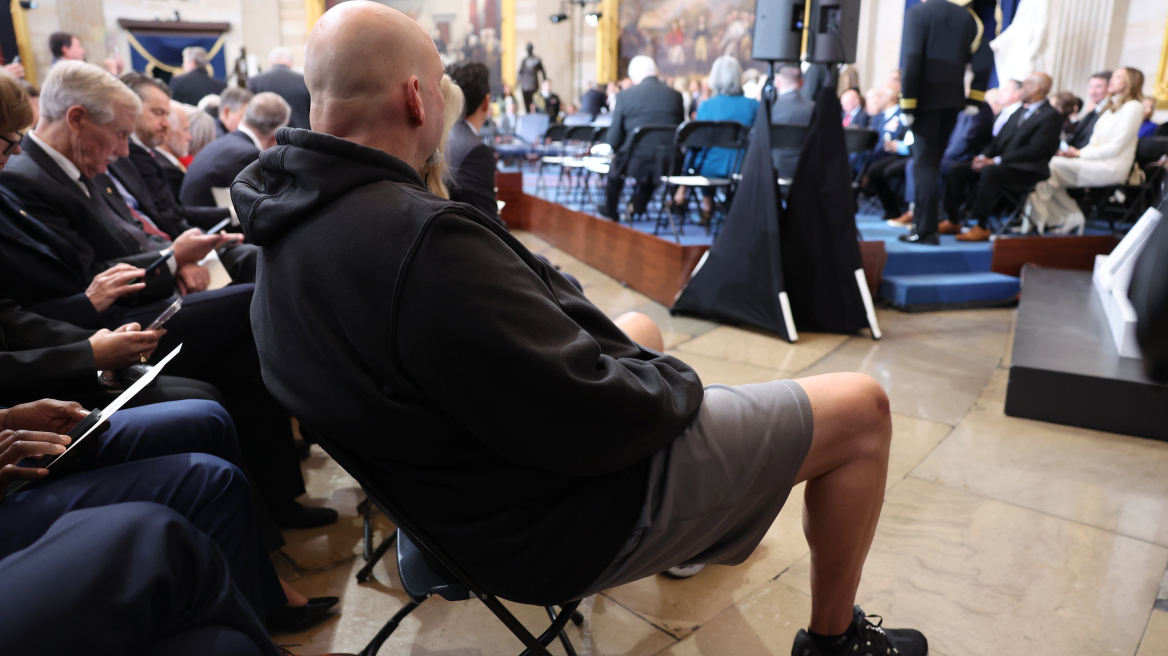 Ορκωμοσία Τραμπ: Με... σορτσάκι στο Καπιτώλιο ο Δημοκρατικός γερουσιαστής Φέτερμαν, δείτε βίντεο