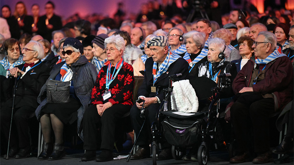 Το δραματικό μήνυμα των επιζώντων στην 80η επέτειο του Άουσβιτς: Δεν θέλουμε το παρελθόν μας να είναι το μέλλον των παιδιών μας