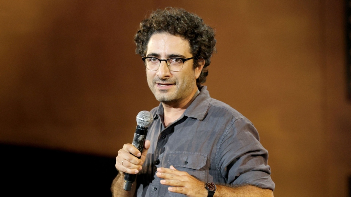 Λάμπρος Φισφής: Έχω δουλέψει ως μεταφραστής σε site γνωριμιών για ομοφυλόφιλους