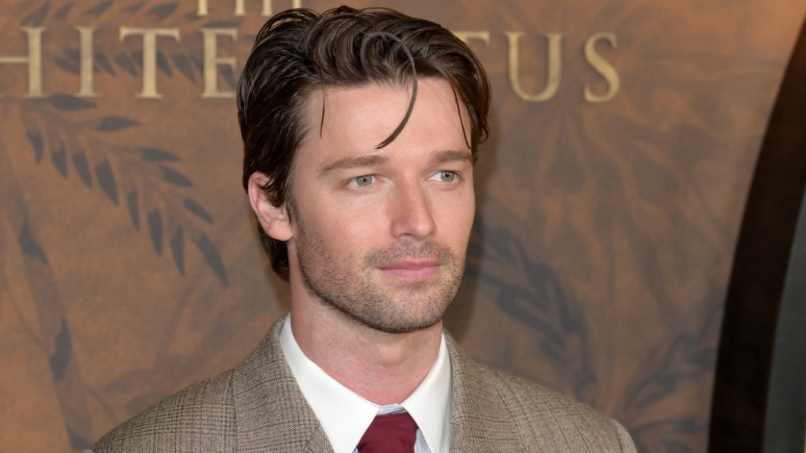 Πάτρικ Σβαρτσενέγκερ: Αποκάλυψε πώς αντέδρασε όταν έμαθε ότι θα εμφανιζόταν γυμνός στο «The White Lotus»