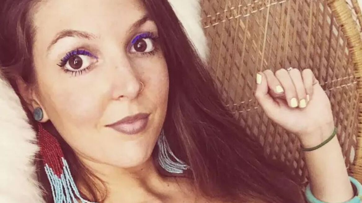 Νοσοκόμα στη Φλόριντα έκανε σεξ με τον 15χρονο θετό γιο της και τους έκανε τσακωτούς ο πατέρας του