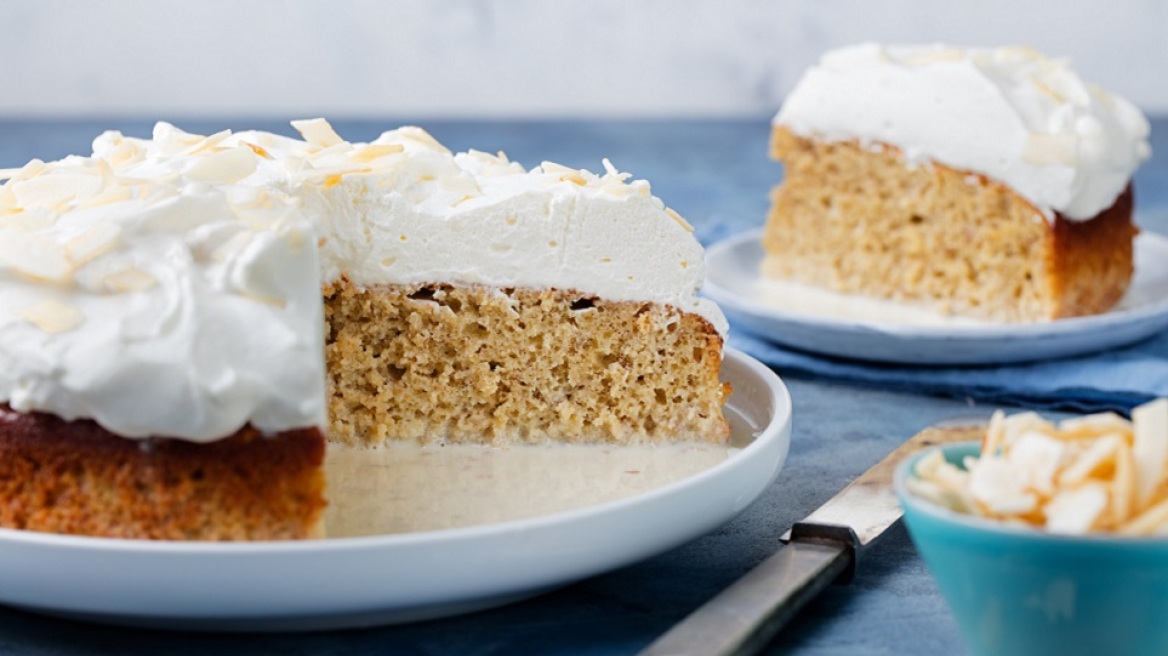 Tres Leches επί δύο - Φτιάχνουμε το πιο ζουμερό κέικ με 6 διαφορετικά γάλατα