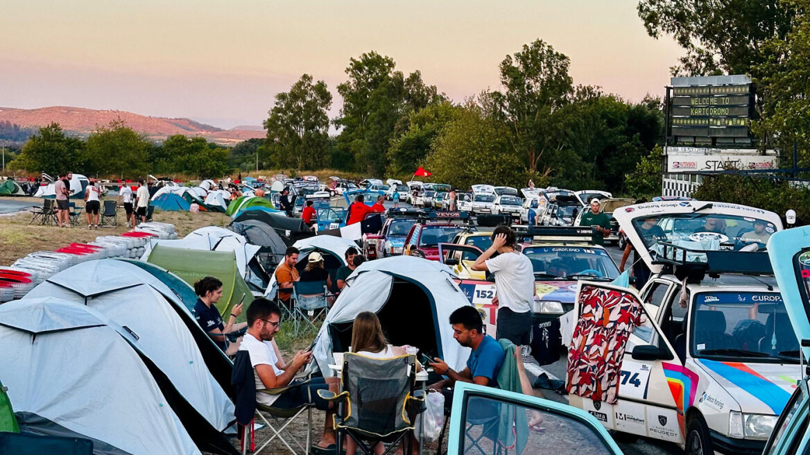 Το ευρωπαϊκό road trip που έφερε 700 Γάλλους ταξιδιώτες στις Αφίδνες
