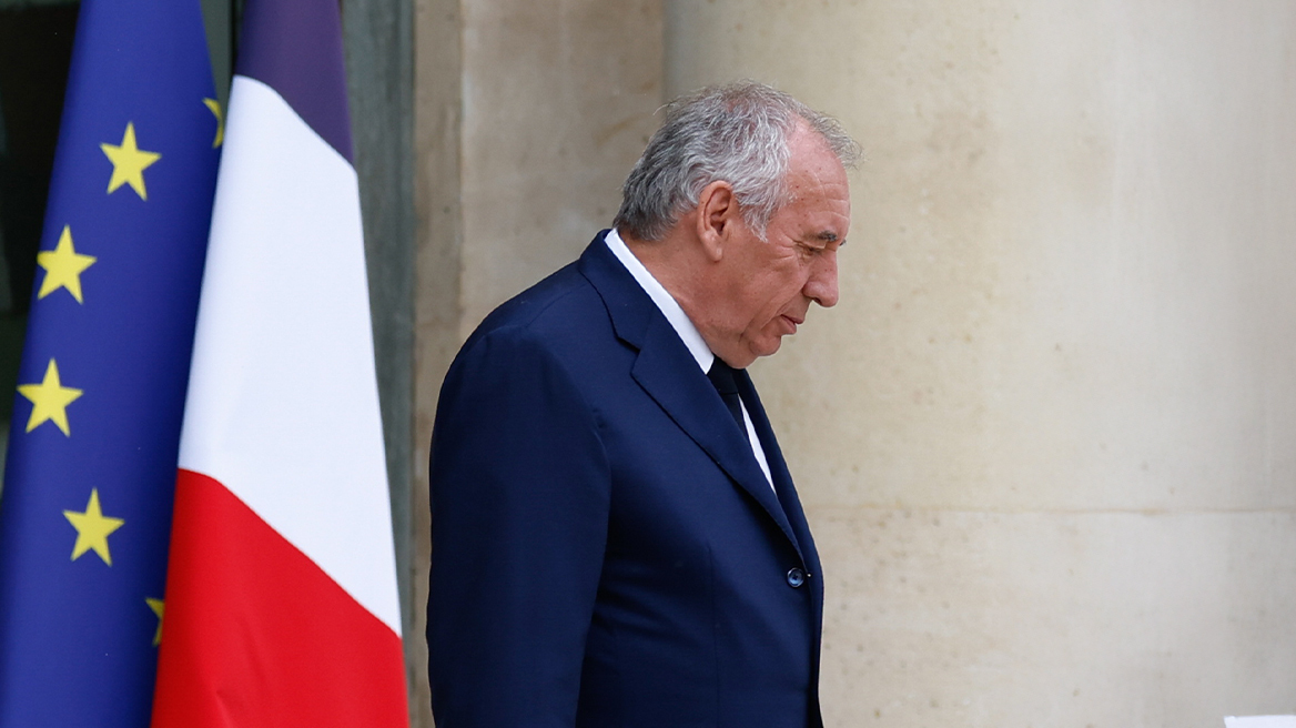 Γαλλία: Η νέα πολιτική κρίση «ματώνει» τις αγορές και απειλεί την Ευρωζώνη