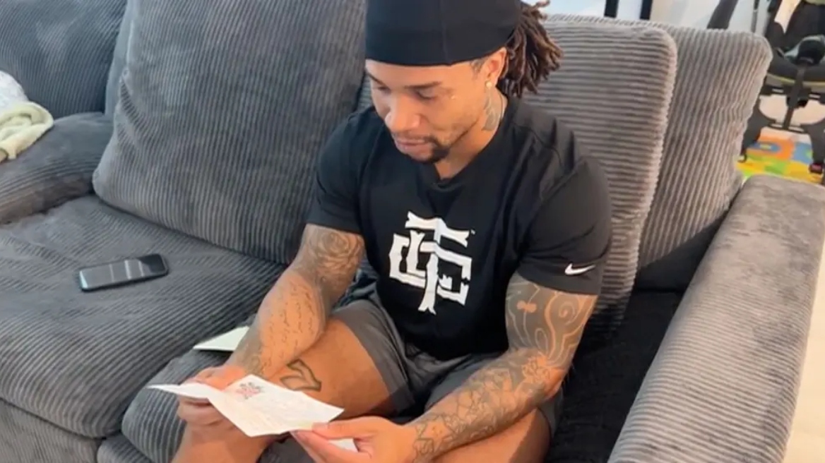 30χρονος πήρε γράμμα που είχε γράψει η μητέρα του πριν σκοτωθεί την 11η Σεπτεμβρίου - «Είμαστε πολύ περήφανοι για τον γιο μας»