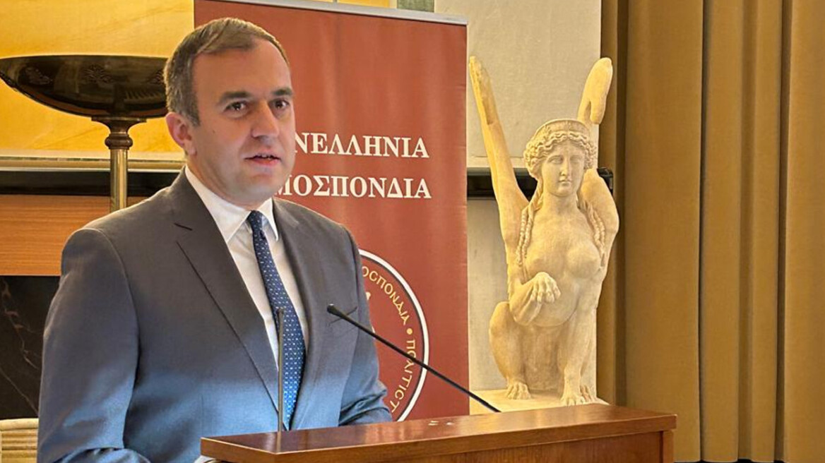 Χατζηβασιλείου: Η ελληνική εθνική ταυτότητα των Βλάχων δεν επιδέχεται αμφισβήτησης