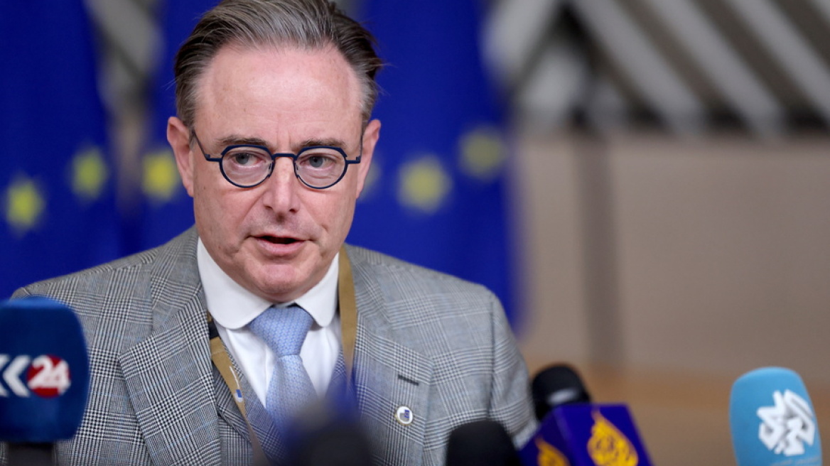 Politico: Πώς το Βέλγιο εκτροχίασε το σχέδιο δανείου €140 δισ. προς την Ουκρανία