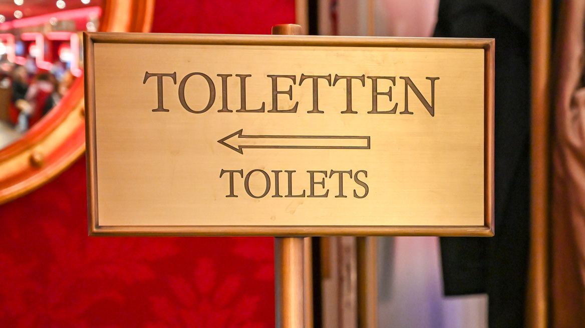 Απολύθηκε επειδή πήγαινε πολύ στην τουαλέτα: Η εταιρεία τον χρονομετρούσε με το ρολόι στο χέρι
