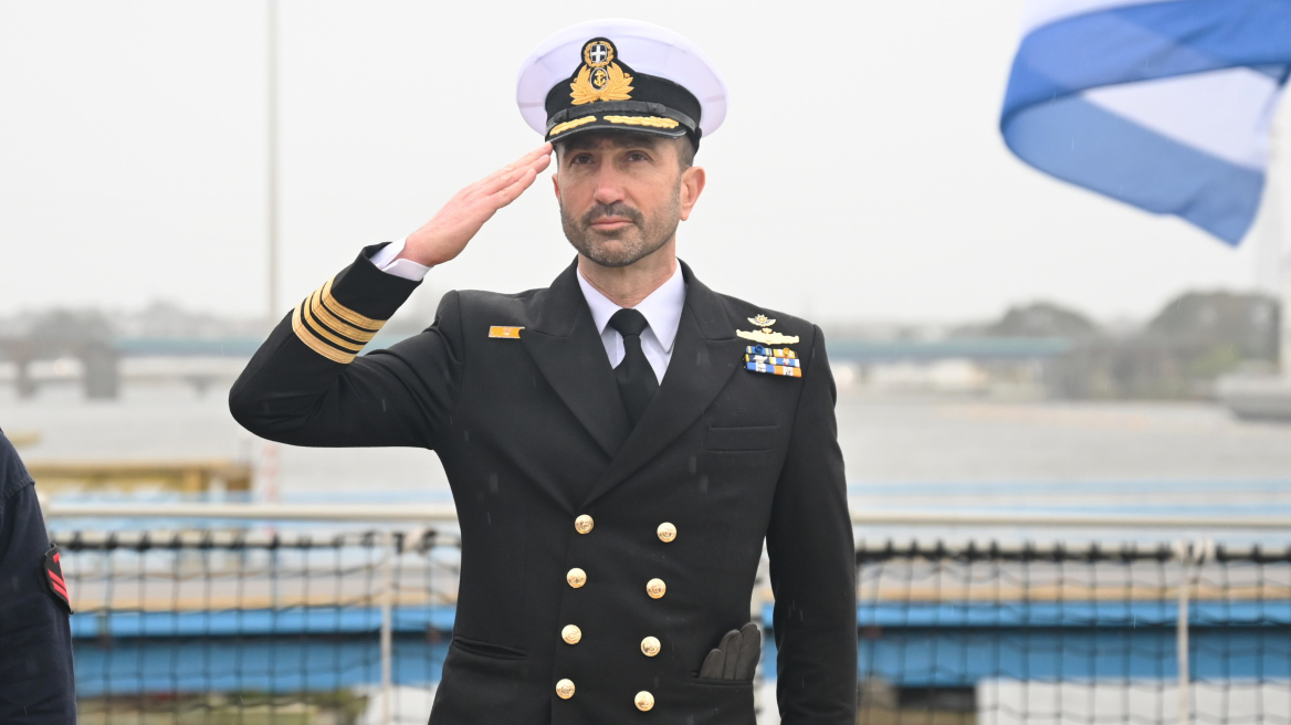 Ο αντιπλοίαρχος Ιωάννης Κιζάνης είναι ο κυβερνήτης της φρεγάτας «Κίμων»