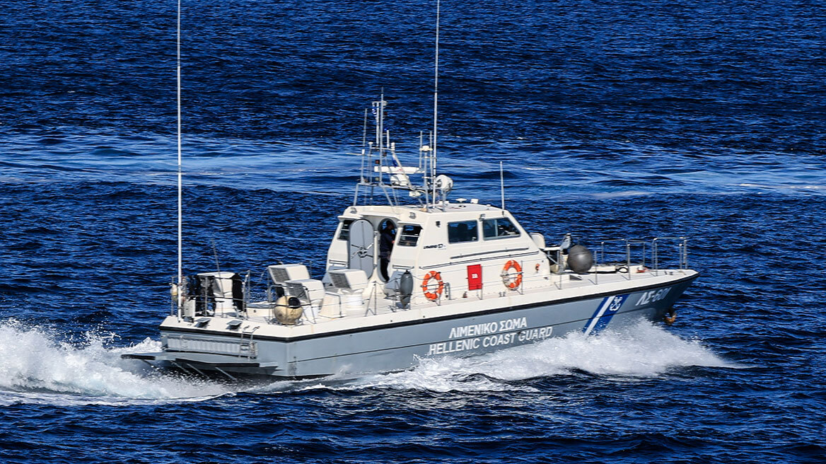 Δύο επιχειρήσεις διάσωσης μεταναστών νότια της Κρήτης
