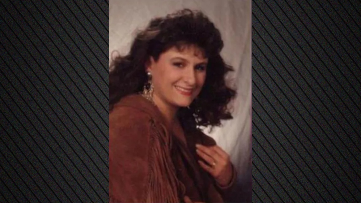 Η ιστορία της μητέρας τριών παιδιών που πήγε για ψώνια το 2001, εξαφανίστηκε και βρέθηκε 25 χρόνια μετά ζωντανή