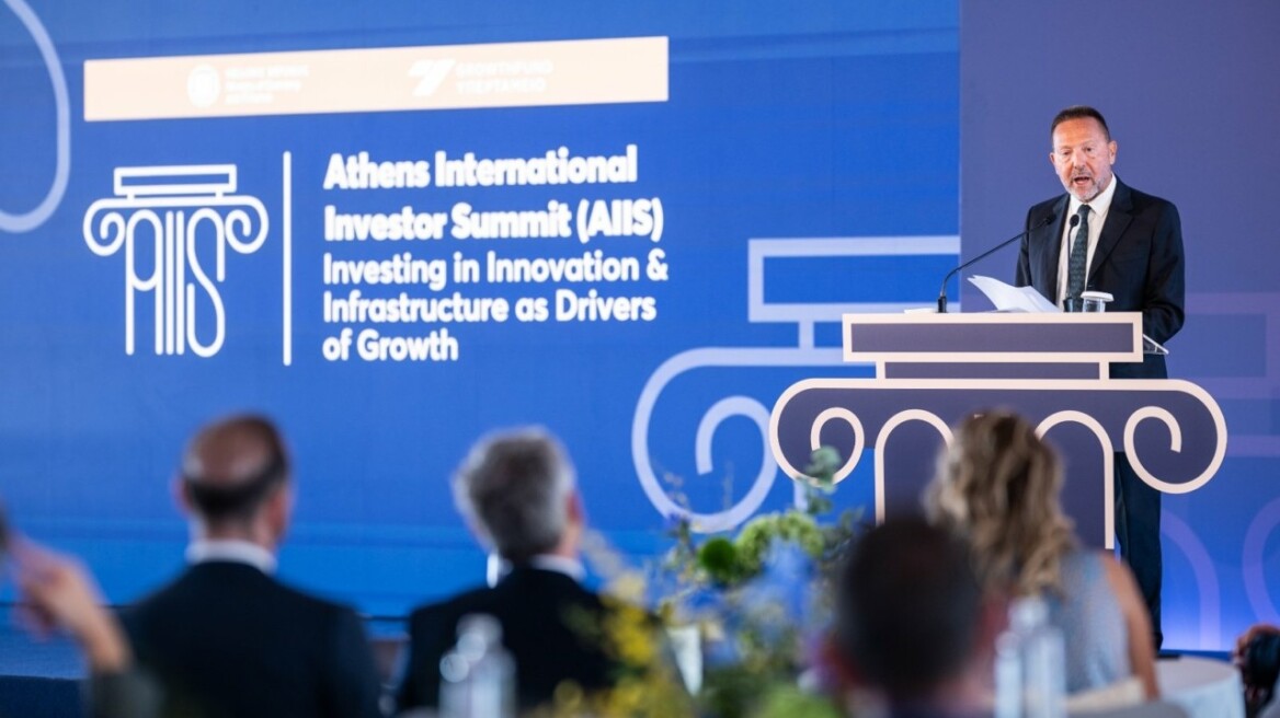 Στουρνάρας: Στρατηγική πύλη επενδύσεων στη ΝΑ Ευρώπη η Ελλάδα