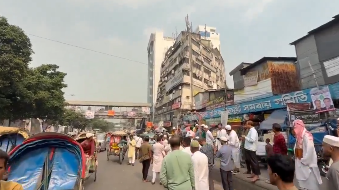 Σεισμός 5,5 Ρίχτερ στο κέντρο του Μπαγκλαντές, τουλάχιστον 5 νεκροί και 100 τραυματίες στην Ντάκα - Δείτε βίντεο 