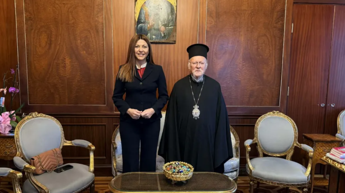 Νόμο για τους κληρικούς της Ομογένειας φέρνει η κυβέρνηση