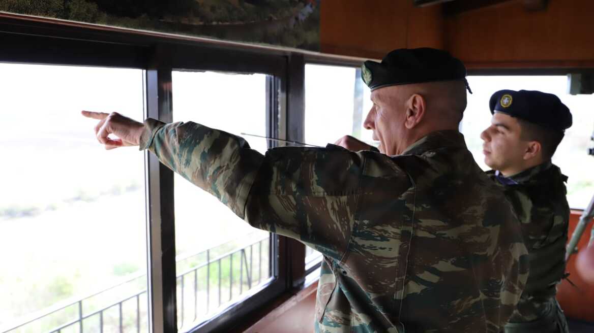 Βίντεο: Επίσκεψη Φλώρου σε μονάδες και επιτηρητικά φυλάκια στον Έβρο