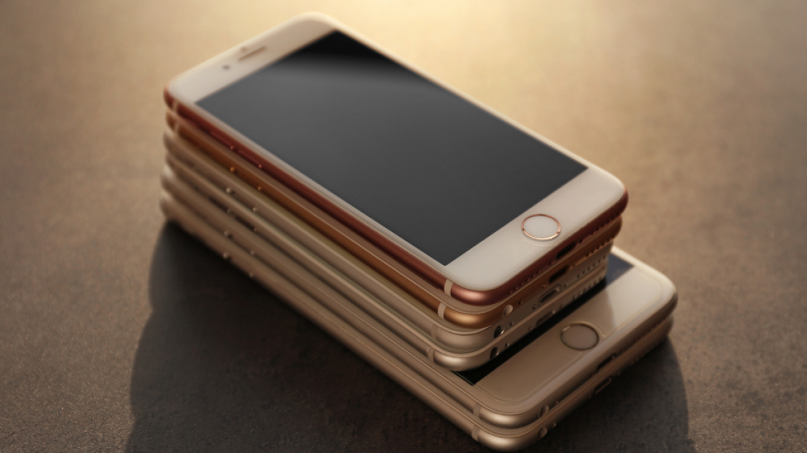 Η ιστορία των κινητών, από τις… «παντόφλες» μέχρι τα smartphones