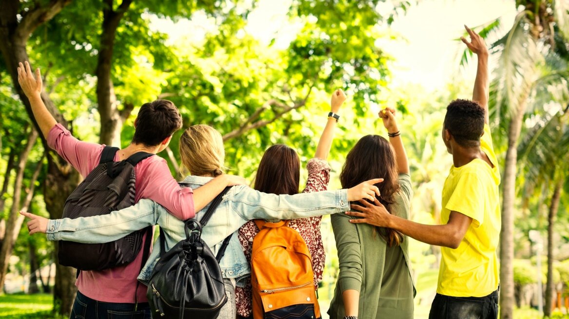 Οι πιο στυλάτες σχολικές τσάντες για μαθητές γυμνασίου και λυκείου