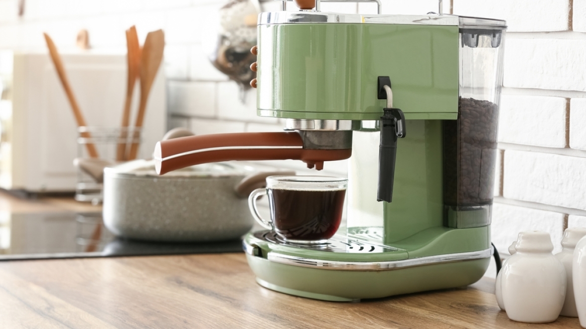 Εσύ, πότε καθάρισες τελευταία φορά την εσπρεσιέρα σου;