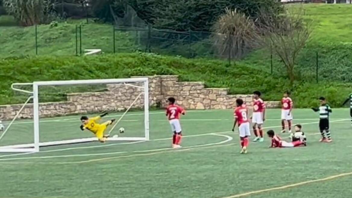 Πορτογαλία: Ο γιος του Κουαρέσμα πέτυχε απίθανο γκολ με ψαλιδάκι - Δείτε βίντεο