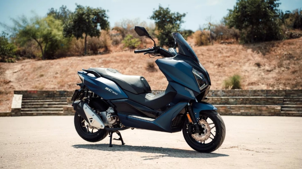 Η Morbidelli στην Ελλάδα: Οδηγούμε πρώτοι το νέο MBP SC300 (video)