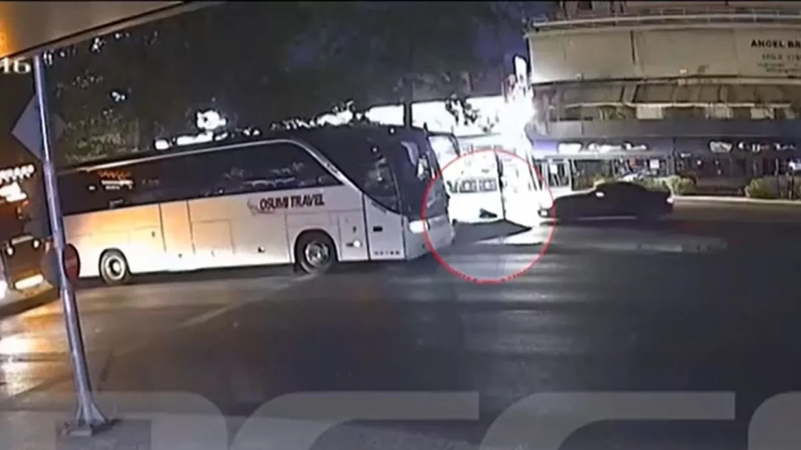 Σοκάρει η απάθεια των οδηγών που περνούσαν δίπλα στην τραυματισμένη 17χρονη (+video)