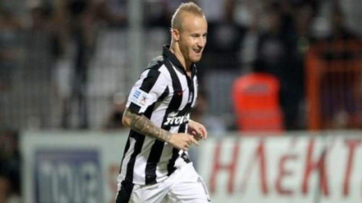 Στον πάγκο ο Στοχ