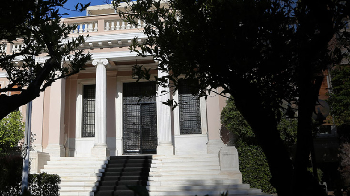Τα φορολογικά «φιρμάνια» εκνευρίζουν το Μαξίμου