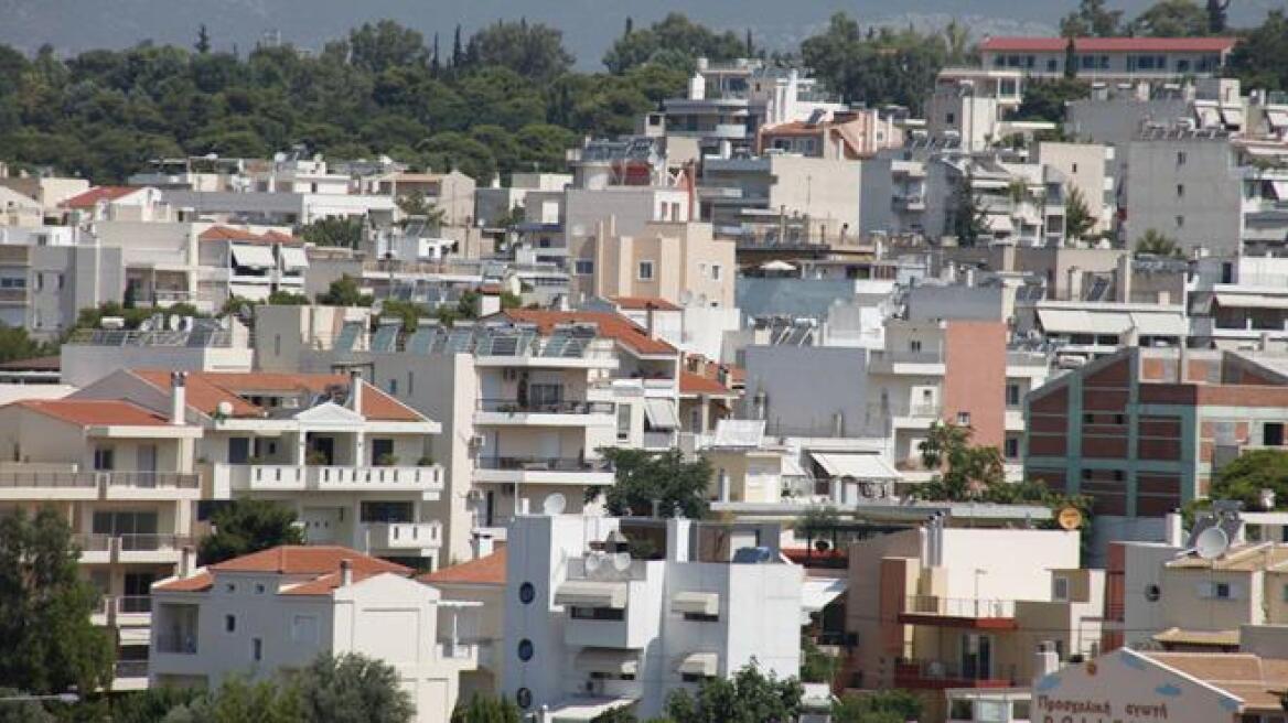 Έρχονται πρόσθετοι φόροι 700 εκατ. ευρώ από τις αντικειμενικές στα ακίνητα