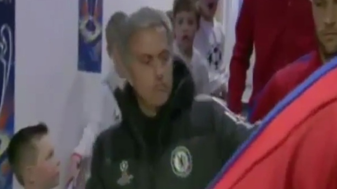 Απέφυγε τον Κουρτουά ο Μουρίνιο