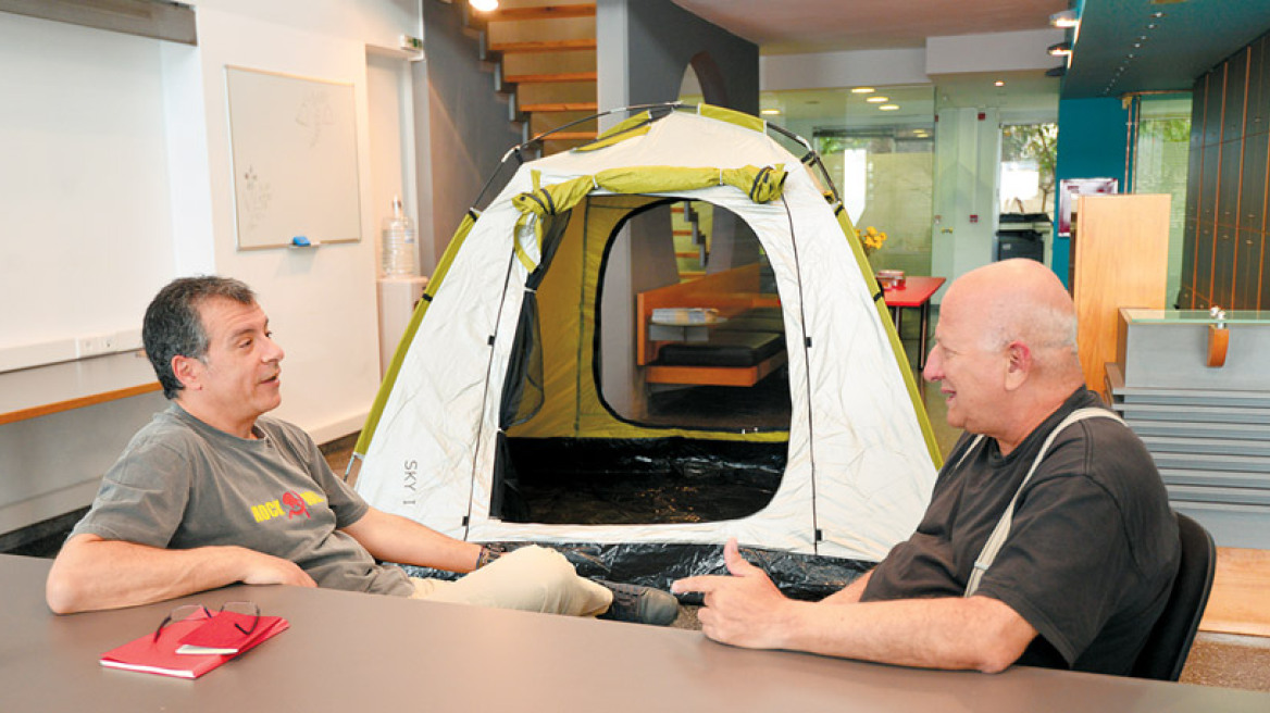 Θεοδωράκης σε Πανούτσο: «Στην άκρη λοιπόν, να προσπαθήσει ο επόμενος»