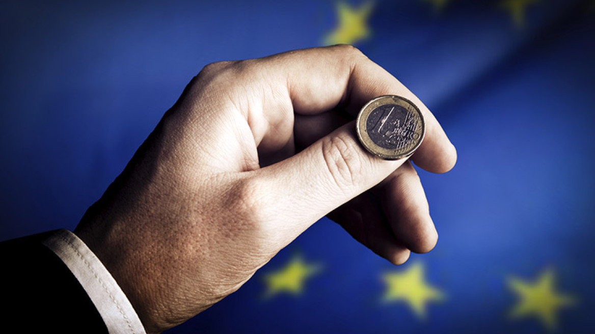 Κατασχέσεις έως 45% σε όσους έβγαλαν αδικαιολόγητα λεφτά στο εξωτερικό