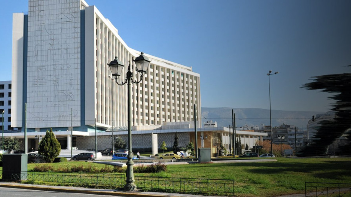 Στο Hilton τα τεχνικά κλιμάκια των δανειστών