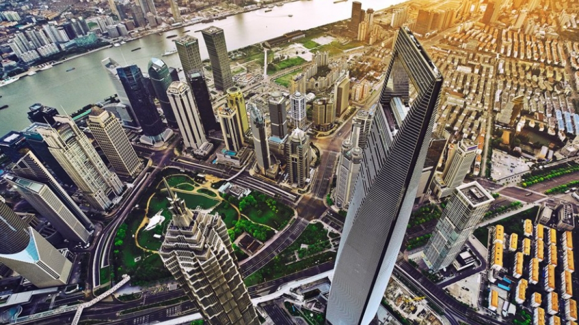 Πόσο κοστίζει μια βόλτα στα 15 καλύτερα αξιοθέατα που προκαλούν... ίλιγγο