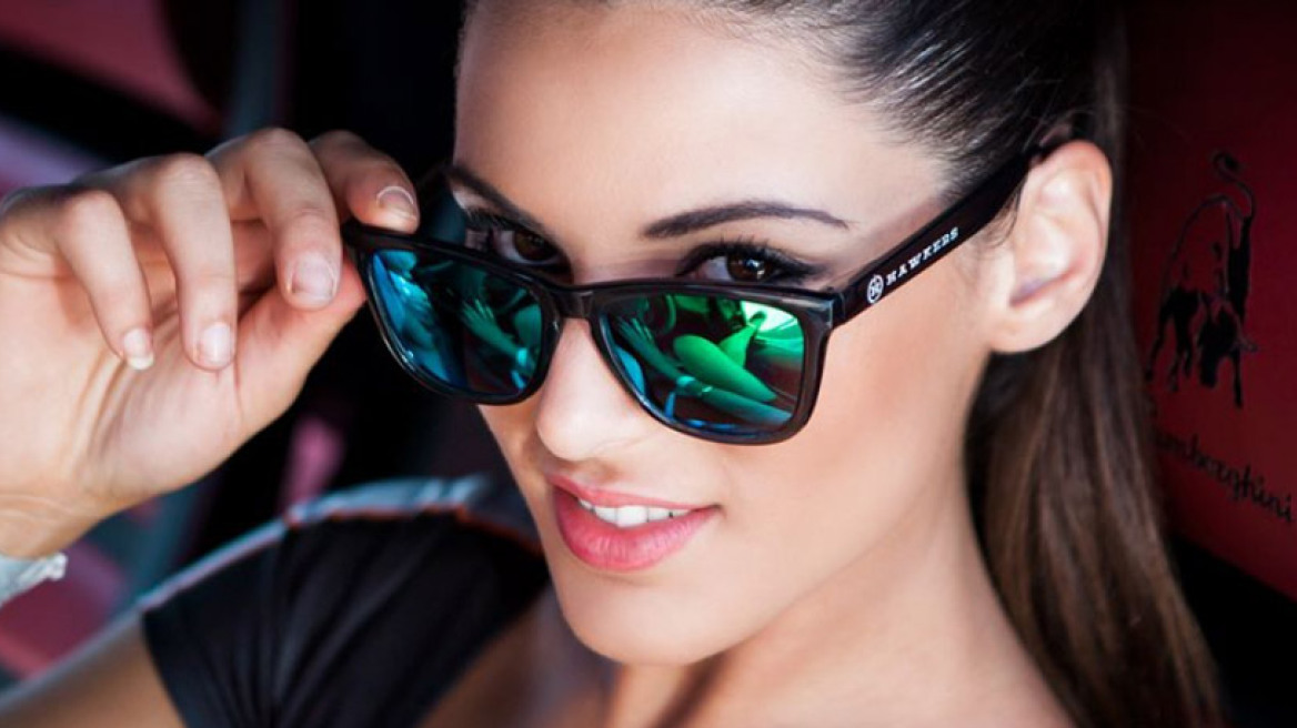 Τέσσερις Ισπανοί φέρνουν την επανάσταση με τα νέα φθηνά γυαλιά ηλίου Hawkers