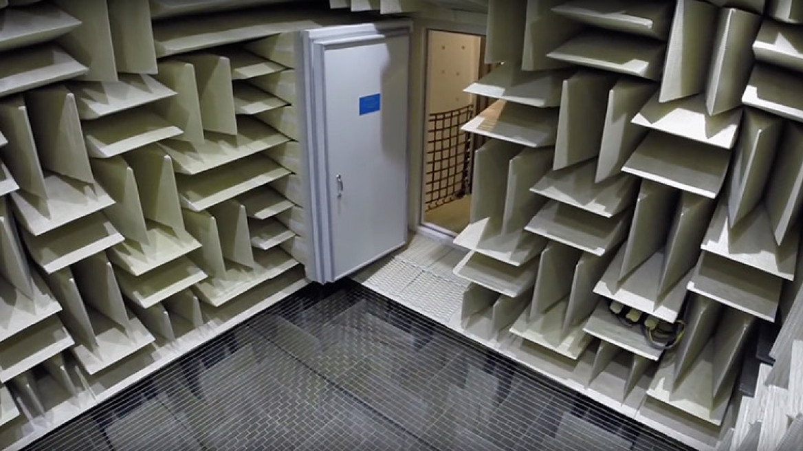 Μπήκαμε στο πιο ήσυχο δωμάτιο του κόσμου και ακούσαμε πολλά