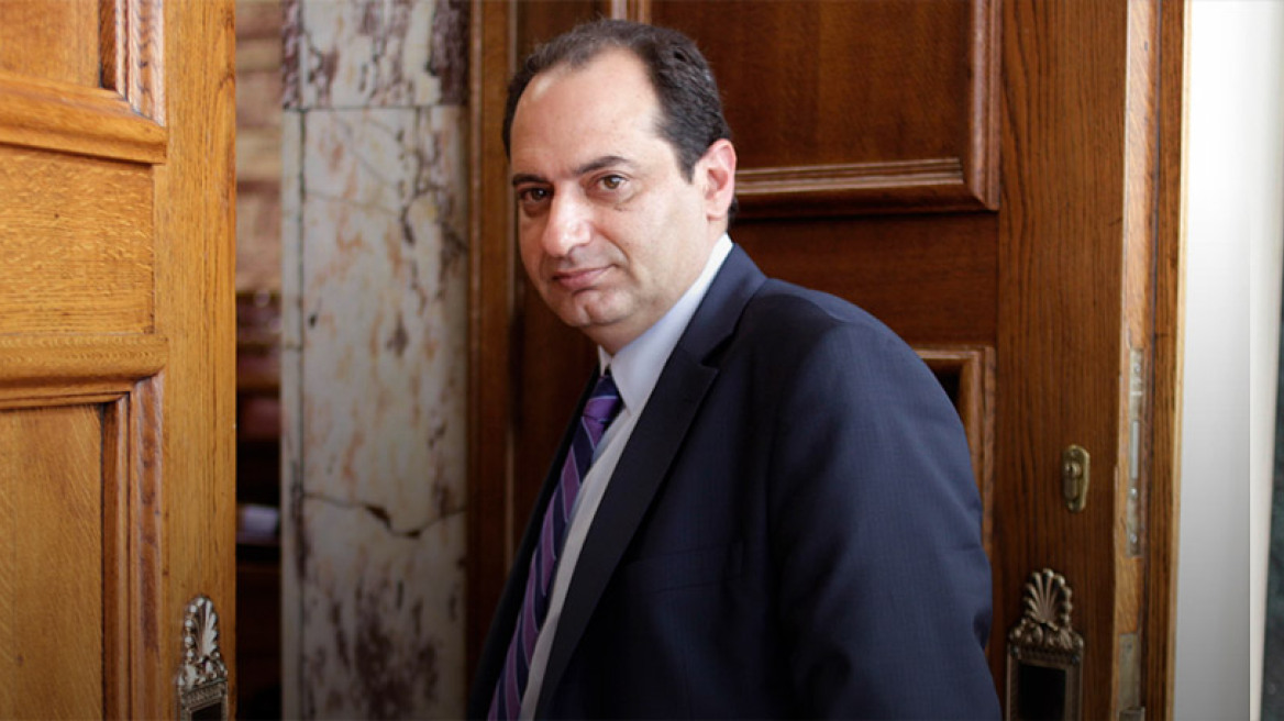 Τροπολογία Σπίρτζη για «βόλεμα» ημετέρων στους οργανισμούς αστικών συγκοινωνιών