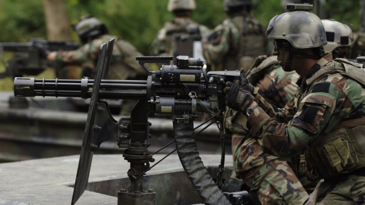 Δείτε πώς πυροβολεί το ταχύτερο πολυβόλο στον κόσμο