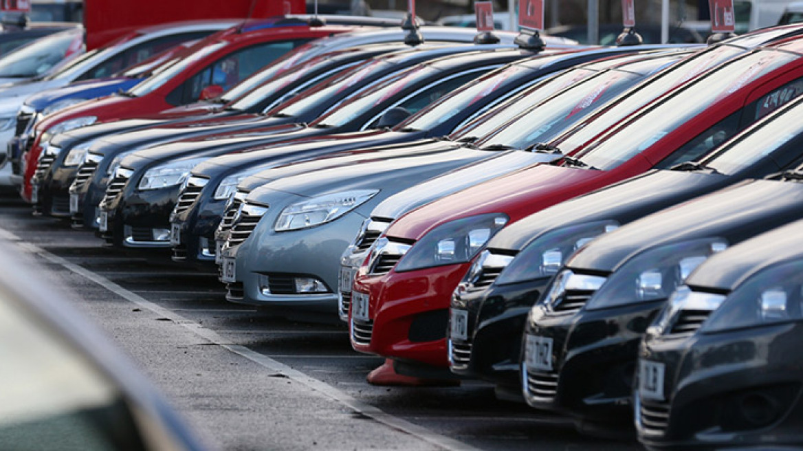 «Καμπάνα» 250 ευρώ για τα ανασφάλιστα ΙΧ