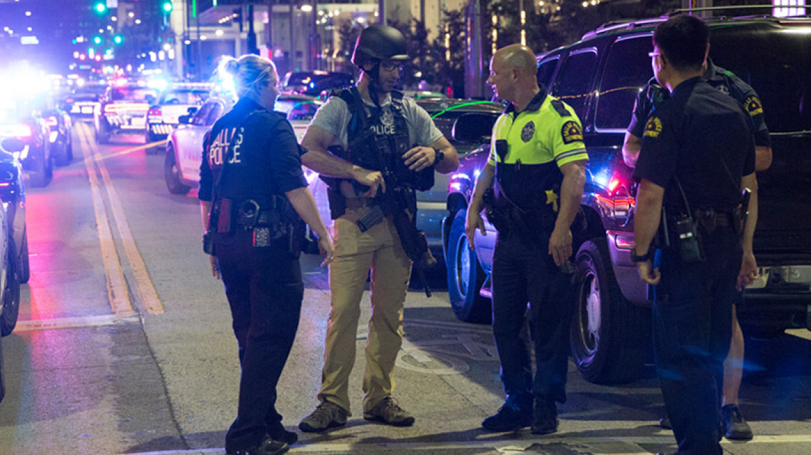 Μακελειό στο Ντάλας: 5 αστυνομικοί νεκροί από ελεύθερους σκοπευτές