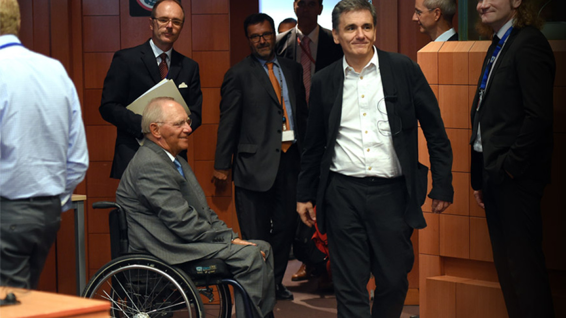 Τετ α τετ Τσακαλώτου - Σόιμπλε πριν το Eurogroup